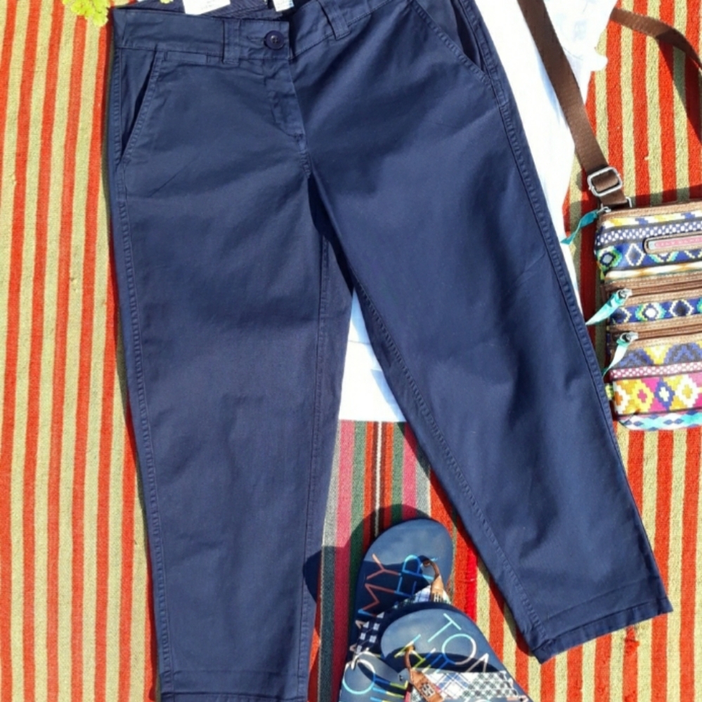 Crown & Ivy Crop Navy Pants